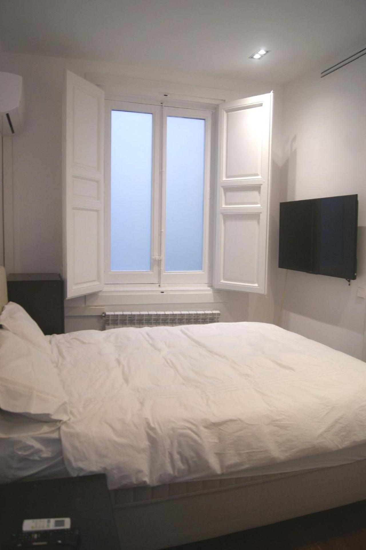 Lujo En El Centro Apartment Madrid Ngoại thất bức ảnh